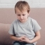 Dolegliwości dzieci: ból brzuszka i zaparcia